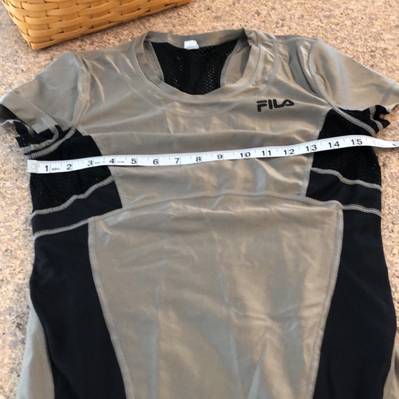 Fila Sport Performance Running Active Short Sleeve Top Small - Picture 5 of 15